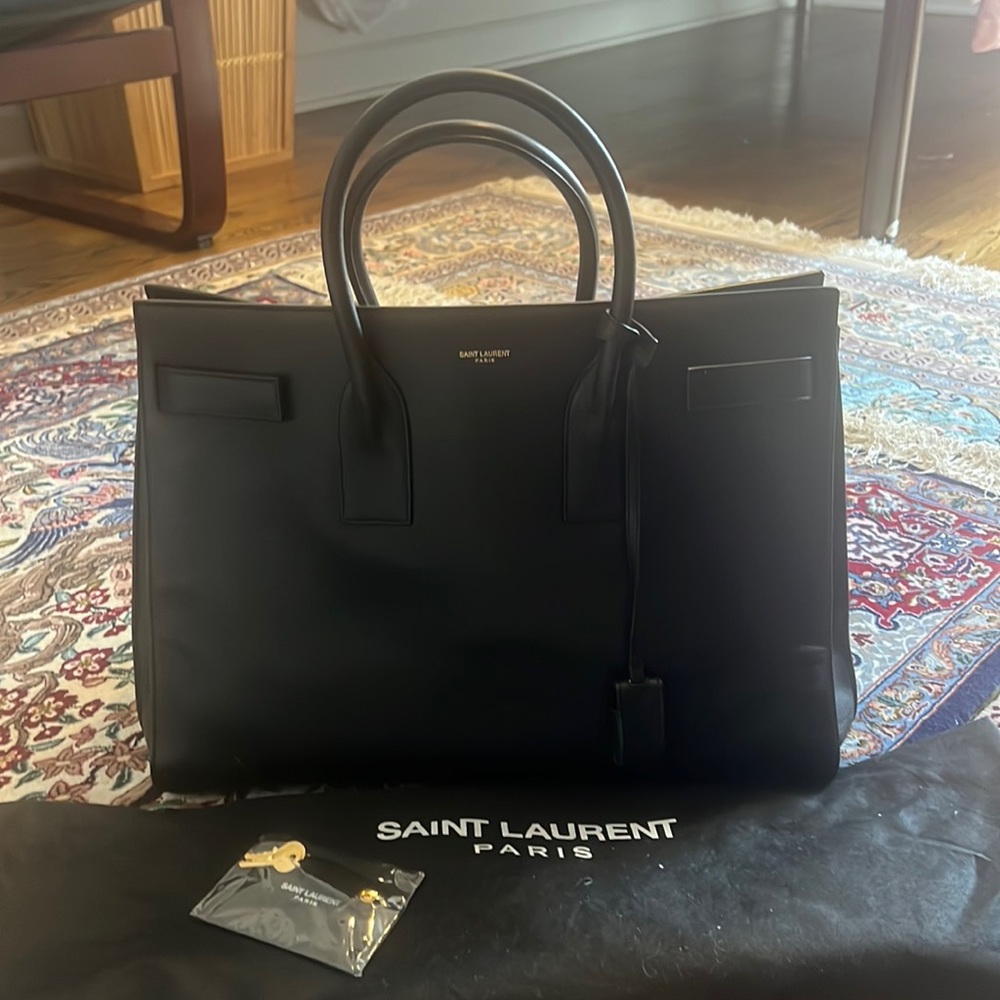 Saint Laurent Large Sac-Du-Jour Handbag